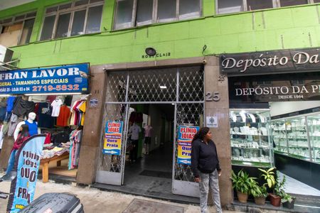 Fachada de kitnet/studio para alugar com 1 quarto, 30m² em Centro, Niterói