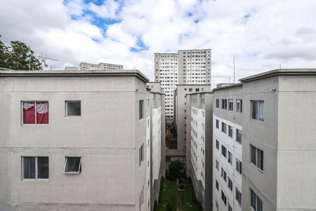 Quarto 1 de apartamento para alugar com 2 quartos, 40m² em Jardim Sao Saverio, São Paulo