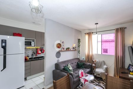 Sala de apartamento para alugar com 2 quartos, 40m² em Jardim Sao Saverio, São Paulo