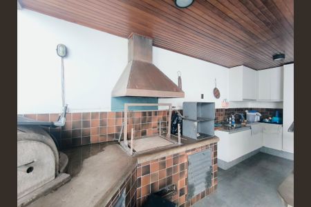 Casa à venda com 780m², 4 quartos e 8 vagasChurrasqueira