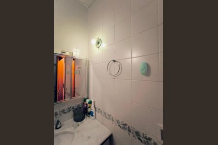 Casa à venda com 780m², 4 quartos e 8 vagasBanheiro da Suíte 2