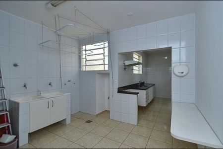 Apartamento para alugar com 130m², 1 quarto e 1 vagaÁrea de Serviço