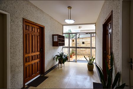 Apartamento para alugar com 130m², 1 quarto e 1 vagaHall de entrada