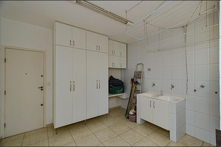 Apartamento para alugar com 130m², 1 quarto e 1 vagaÁrea de Serviço