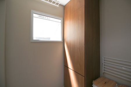 Apartamento à venda com 90m², 2 quartos e 1 vagaÁrea de Serviço