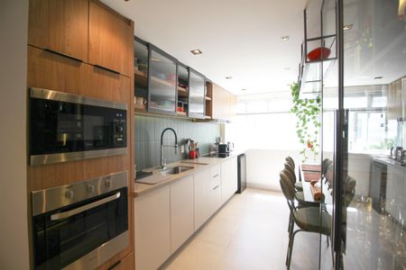 Apartamento à venda com 90m², 2 quartos e 1 vagaCozinha