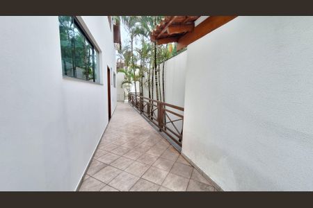 Casa à venda com 380m², 4 quartos e 6 vagas