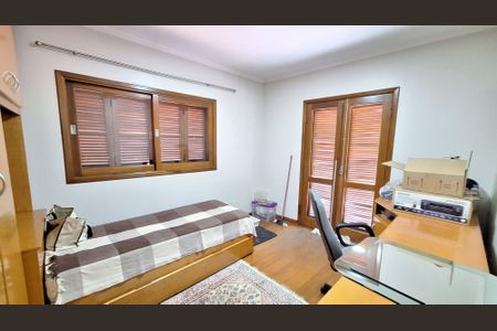 Casa à venda com 380m², 4 quartos e 6 vagas