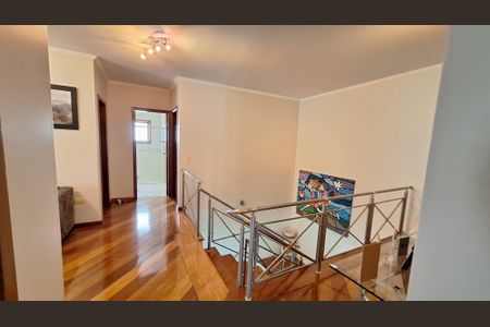 Casa à venda com 380m², 4 quartos e 6 vagas