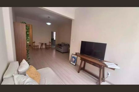 Apartamento à venda com 136m², 3 quartos e sem vaga