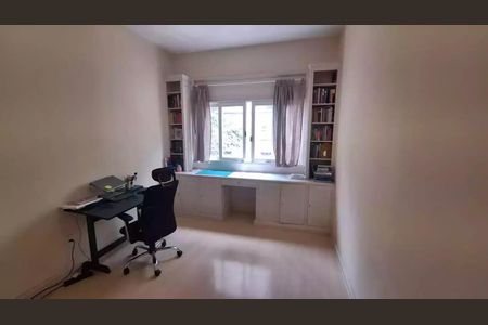 Apartamento à venda com 136m², 3 quartos e sem vaga