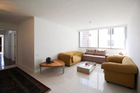 Apartamento à venda com 3 quartos, 130m² em Moema, São Paulo