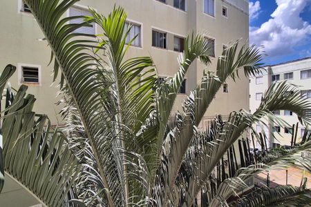 Apartamento à venda com 45m², 2 quartos e 1 vaga Apartamento à venda com 45m², 2 quartos e 1 vagaVista do Quarto 2