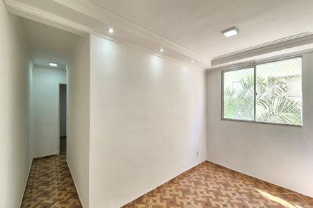 Apartamento à venda com 45m², 2 quartos e 1 vaga Apartamento à venda com 45m², 2 quartos e 1 vagaSala