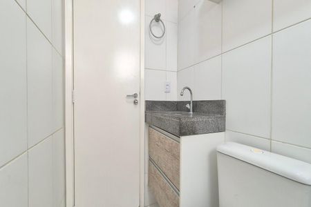 Apartamento à venda com 45m², 2 quartos e 1 vaga Apartamento à venda com 45m², 2 quartos e 1 vagaBanheiro