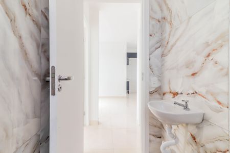 Apartamento para alugar com 40m², 2 quartos e sem vaga Apartamento para alugar com 40m², 2 quartos e sem vagaBanheiro