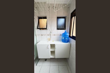 Apartamento à venda com 74m², 3 quartos e 1 vagaÁrea de serviço 3