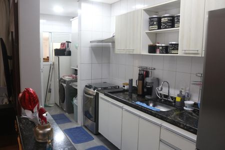 Apartamento à venda com 110m², 2 quartos e 2 vagasCozinha