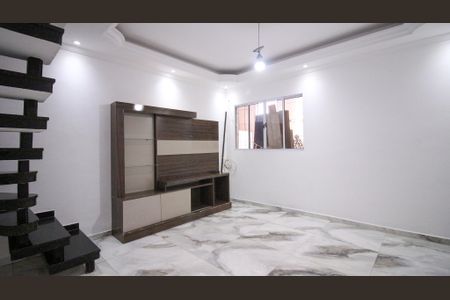 Casa para alugar com 2 quartos, 100m² em Jardim Vera Cruz(zona Sul), São Paulo