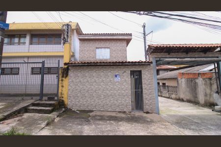 Casa para alugar com 100m², 2 quartos e sem vaga