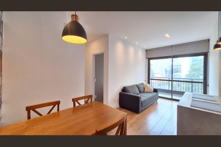 Sala de apartamento à venda com 2 quartos, 72m² em Vila Romana, São Paulo