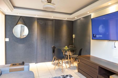 Sala de apartamento para alugar com 2 quartos, 62m² em Parque Cecap, Guarulhos