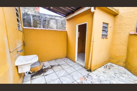 Casa para alugar com 55m², 3 quartos e sem vagaÁrea de Serviço