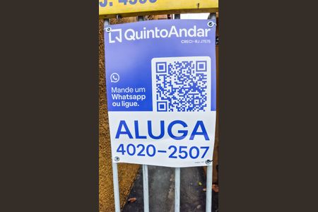 Casa para alugar com 55m², 3 quartos e sem vagaPlaquinha 