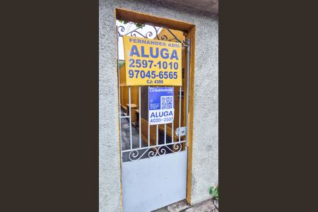 Casa para alugar com 55m², 3 quartos e sem vagaPlaquinha 