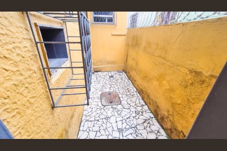 Casa para alugar com 55m², 3 quartos e sem vagaÁrea de respiro 