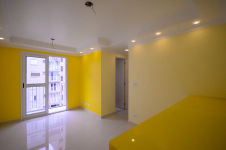 Sala  de apartamento para alugar com 2 quartos, 46m² em Taboão, São Paulo