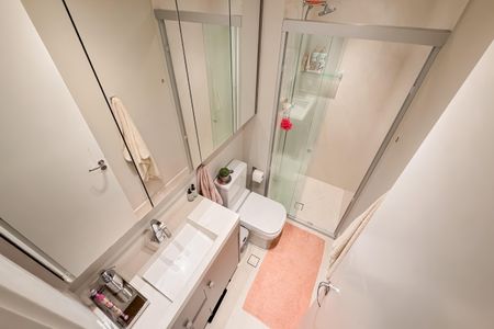 Apartamento à venda com 50m², 2 quartos e 1 vaga Apartamento à venda com 50m², 2 quartos e 1 vagaBanheiro