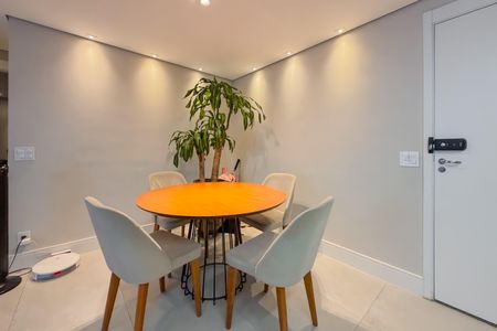 Apartamento à venda com 50m², 2 quartos e 1 vaga Apartamento à venda com 50m², 2 quartos e 1 vagaSala