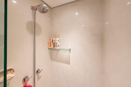 Apartamento à venda com 50m², 2 quartos e 1 vaga Apartamento à venda com 50m², 2 quartos e 1 vagaBanheiro