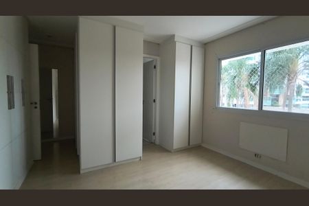 Apartamento à venda com 108m², 3 quartos e 2 vagas Apartamento à venda com 108m², 3 quartos e 2 vagasSuíte