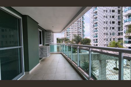 Varanda de apartamento à venda com 3 quartos, 108m² em Barra da Tijuca, Rio de Janeiro