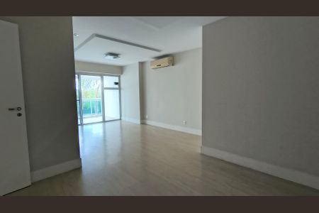 Sala de apartamento à venda com 3 quartos, 108m² em Barra da Tijuca, Rio de Janeiro