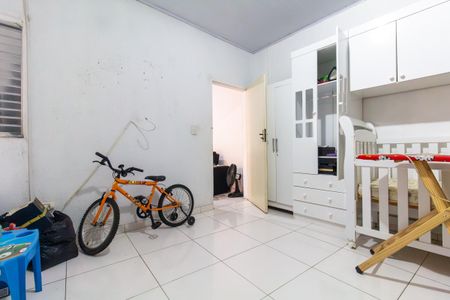 Casa à venda com 225m², 4 quartos e 2 vagas Casa à venda com 225m², 4 quartos e 2 vagasQuarto 3