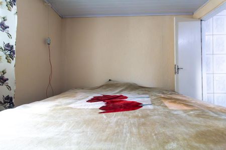 Casa à venda com 225m², 4 quartos e 2 vagas Casa à venda com 225m², 4 quartos e 2 vagasQuarto 4