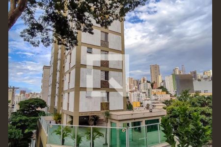 Apartamento à venda com 105m², 3 quartos e 2 vagas Apartamento à venda com 105m², 3 quartos e 2 vagasFachada