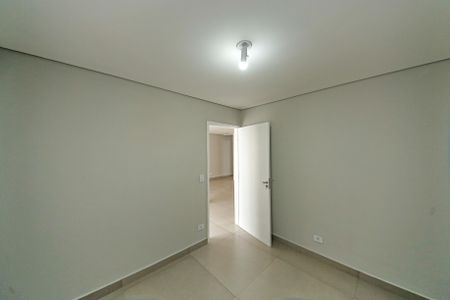 Quarto 1 de casa para alugar com 3 quartos, 85m² em Vila Santa Clara, São Paulo
