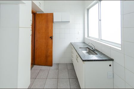 Apartamento para alugar com 60m², 2 quartos e 2 vagasCozinha