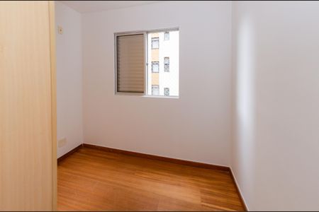 Apartamento para alugar com 60m², 2 quartos e 2 vagasQuarto