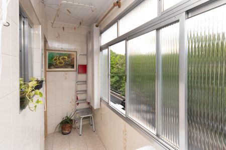 Apartamento à venda com 100m², 3 quartos e 1 vagaÁrea de Serviço