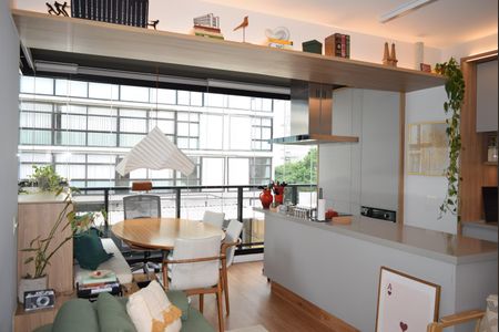 Apartamento à venda com 67m², 2 quartos e 1 vagaSala