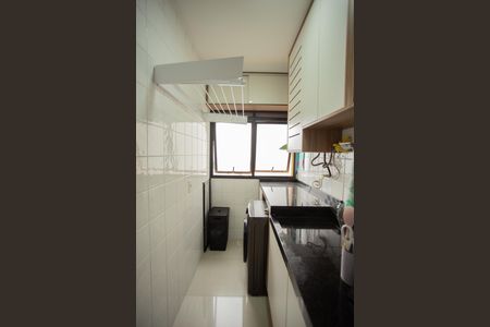 Apartamento à venda com 64m², 2 quartos e 1 vagaÁREA DE SERVIÇO