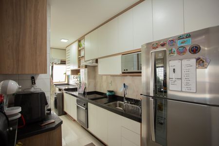 Apartamento à venda com 64m², 2 quartos e 1 vagaCOZINHA