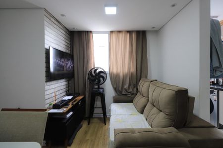 Sala de apartamento à venda com 2 quartos, 43m² em Guaiauna, São Paulo
