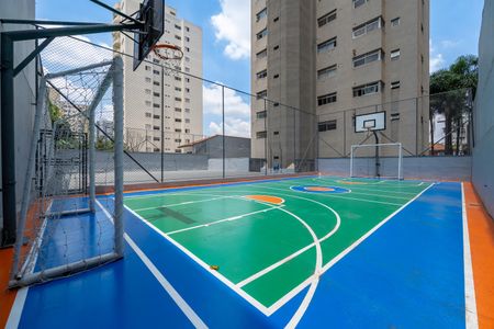 Apartamento à venda com 90m², 2 quartos e 2 vagasÁrea comum - Quadra esportiva