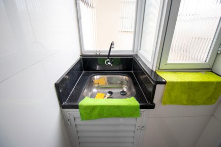 Apartamento à venda com 65m², 2 quartos e 1 vagaÁrea de Serviço